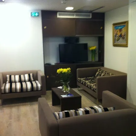 Hotell Carolina 2*