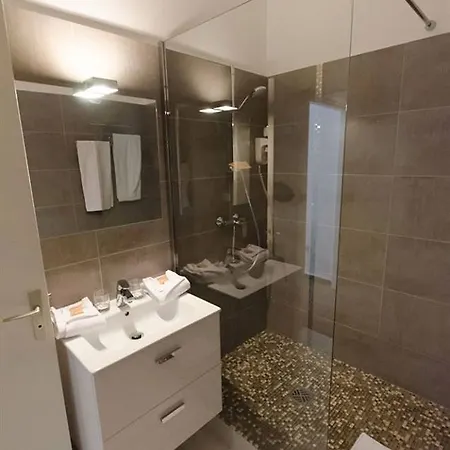 Hotel Carolina