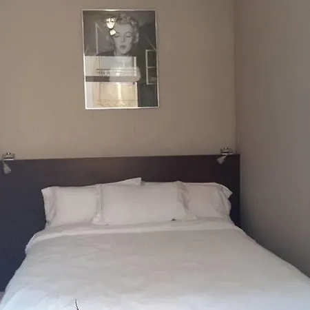Hotel Carolina Cannes